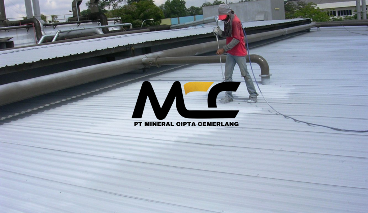Perbaikan Atap Spandek