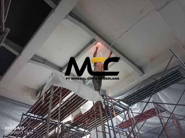 Penambahan pelat baja